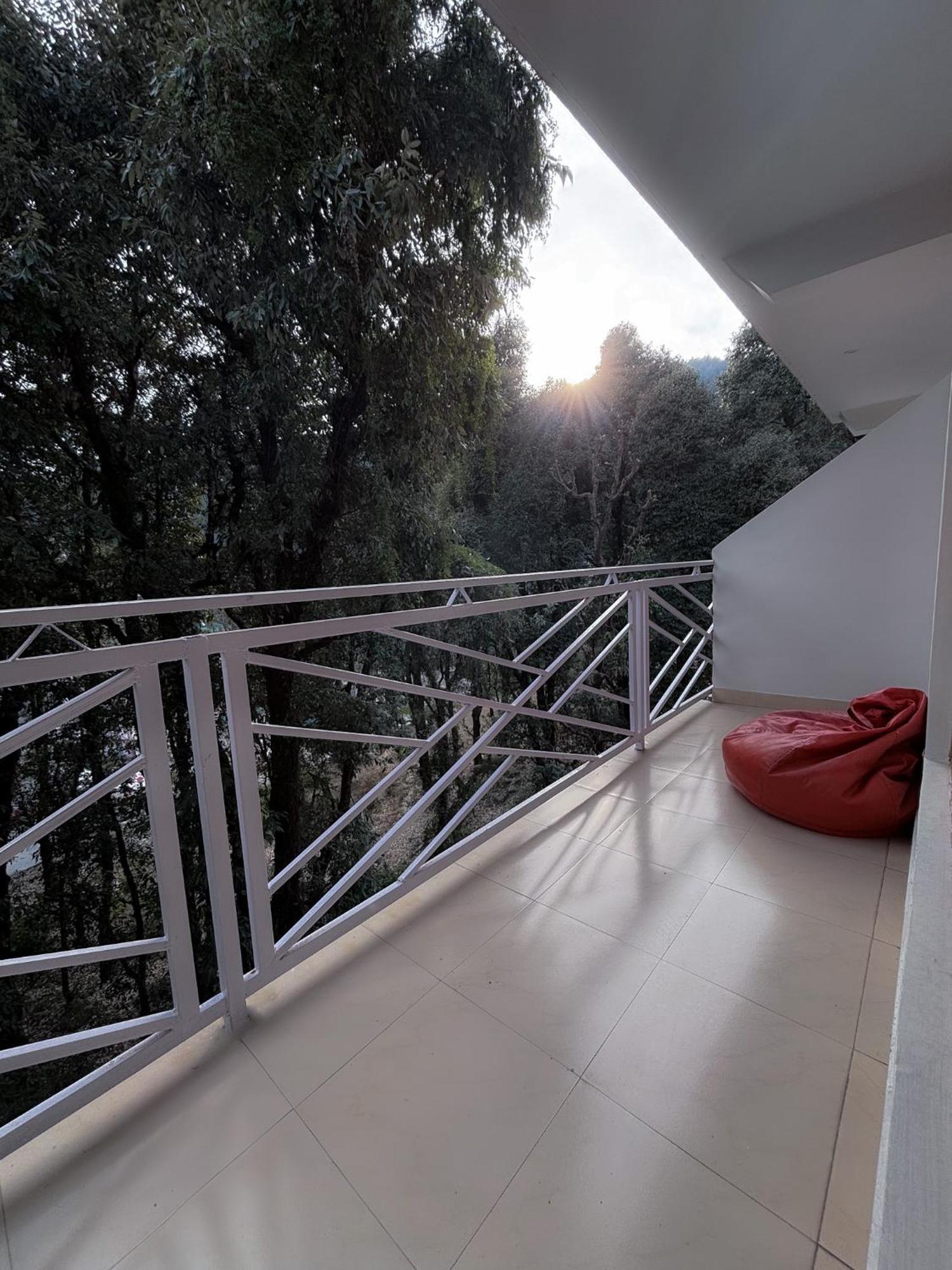 Appartement The Void - Dharamkot à Dharamshala Chambre photo